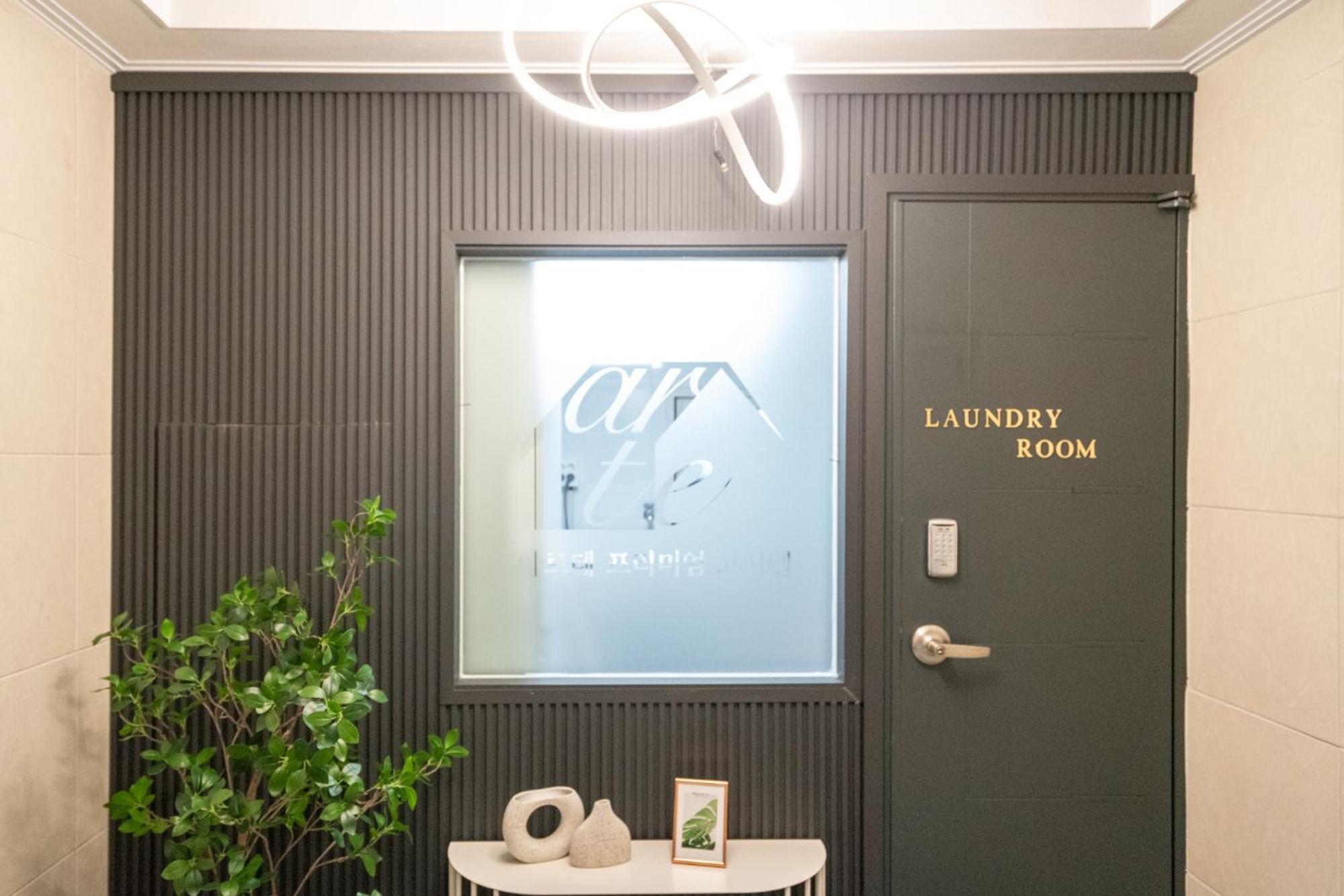 Arte Premium Oneroomtel Myeongdong Séoul Extérieur photo